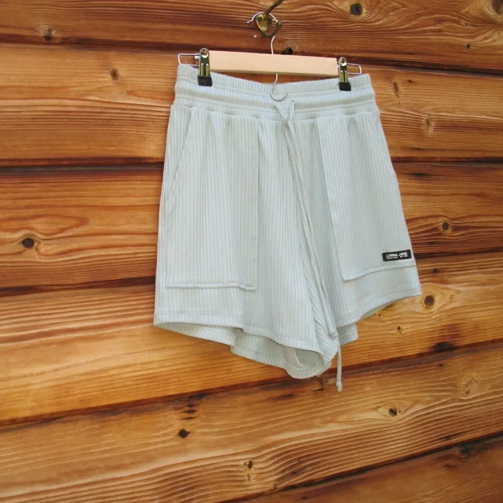 NWT Lorna Jane High Rise Relaxed Shorts